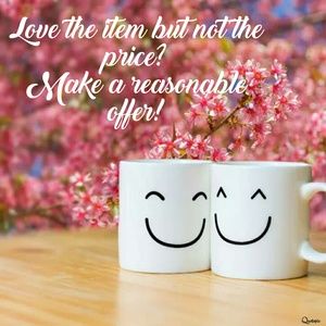 ♡OFFERS ARE CONSIDERED♡